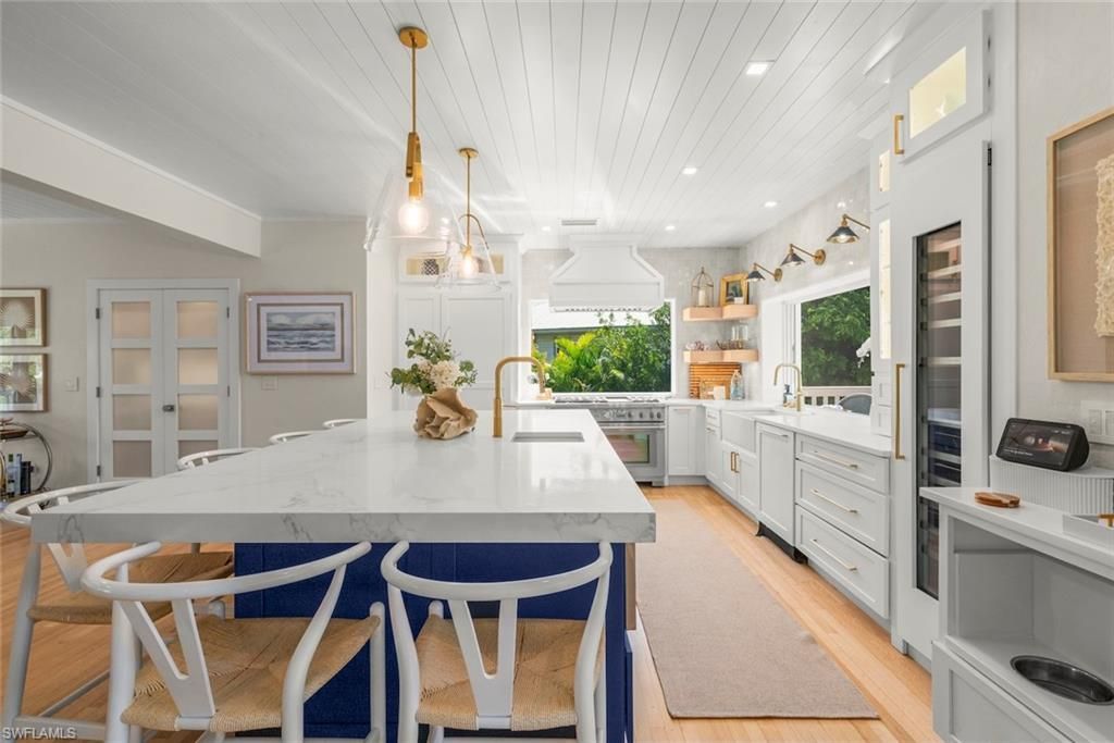 1048 Kings Crown Dr, Sanibel, FL 33957 Photo