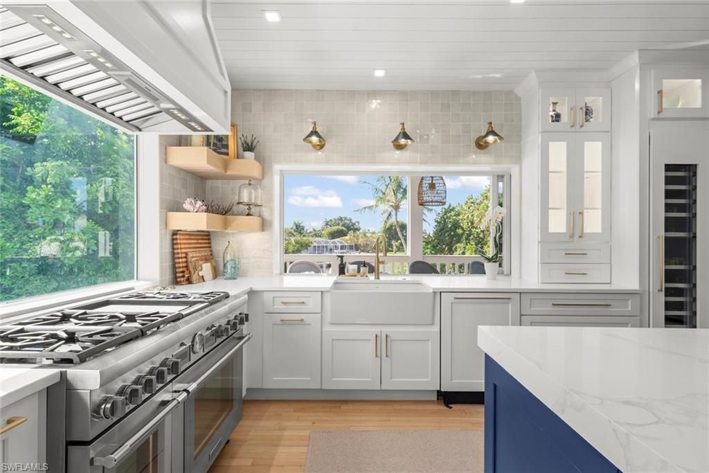 1048 Kings Crown Dr, Sanibel, FL 33957 Photo