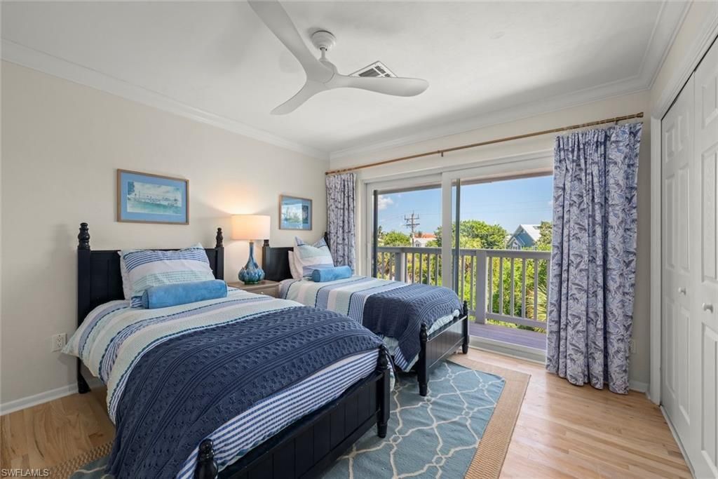 1048 Kings Crown Dr, Sanibel, FL 33957 Photo