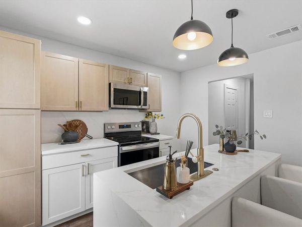 5718 Landino Street, Sansom Park, TX 76114
