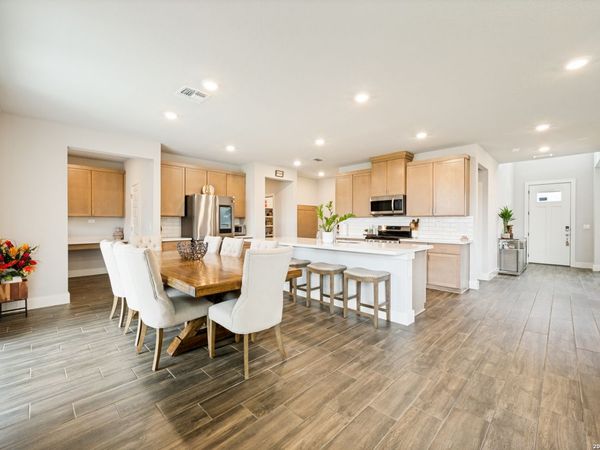 7070 Hayes Horizon, San Antonio, TX 78233