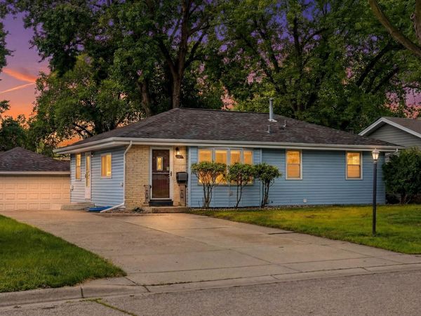 6601 46th Place N, Crystal, MN 55428