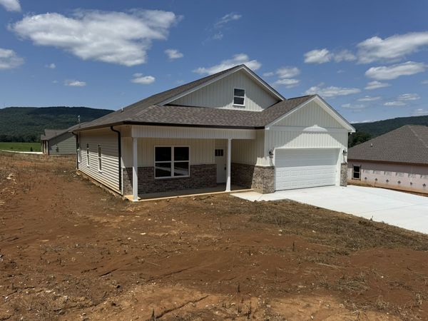 13 Hamby Dr , Pelham, TN 37366