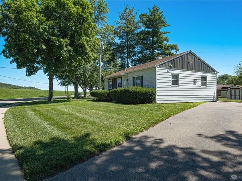 618 Old Main Street, Miamisburg, OH 45342 Photo 2