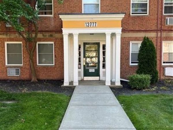 13777 Cedar Road , Unit 303, South Euclid, OH 44118