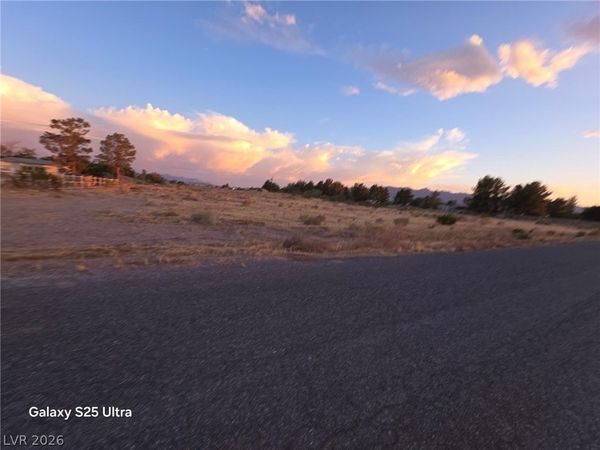 4601 Ashley Avenue, Pahrump, NV 89061