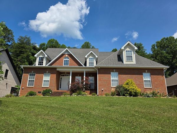 1359 Buckingham Pl, Cookeville, TN 38501