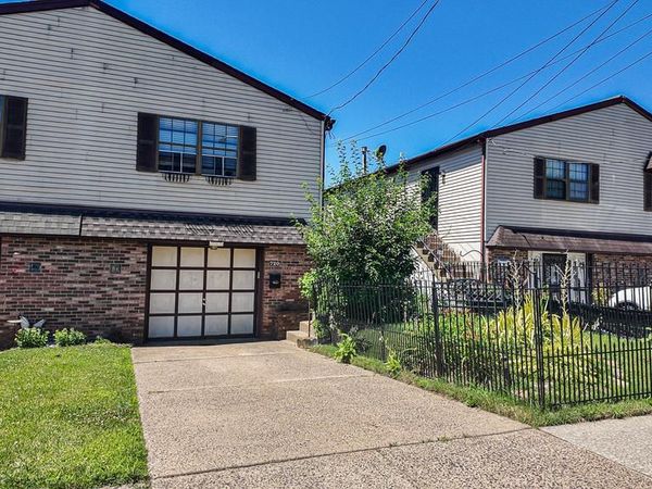 720 00 PRINCETON AVENUE, PHILADELPHIA, PA 19111