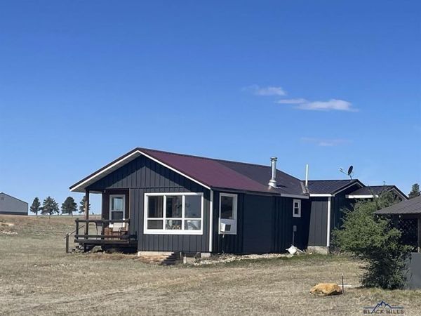27926 LARIAT CIR, Hot Springs, SD 57747