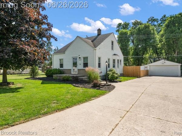 48023 Rex Street , Shelby Twp, MI 48317