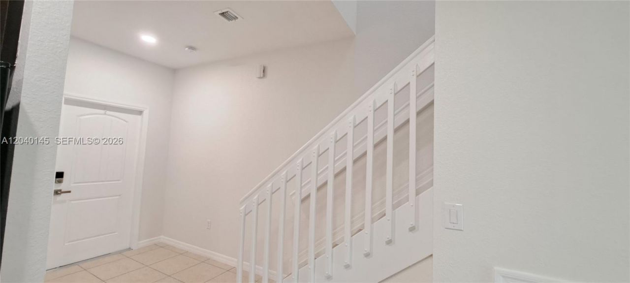 3526 NW 29th Ct , Unit 3526, Lauderdale Lakes, FL 33311 Photo