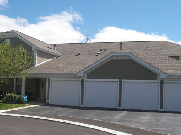 318 Maplewood Avenue , Unit D2, Schaumburg, IL 60193