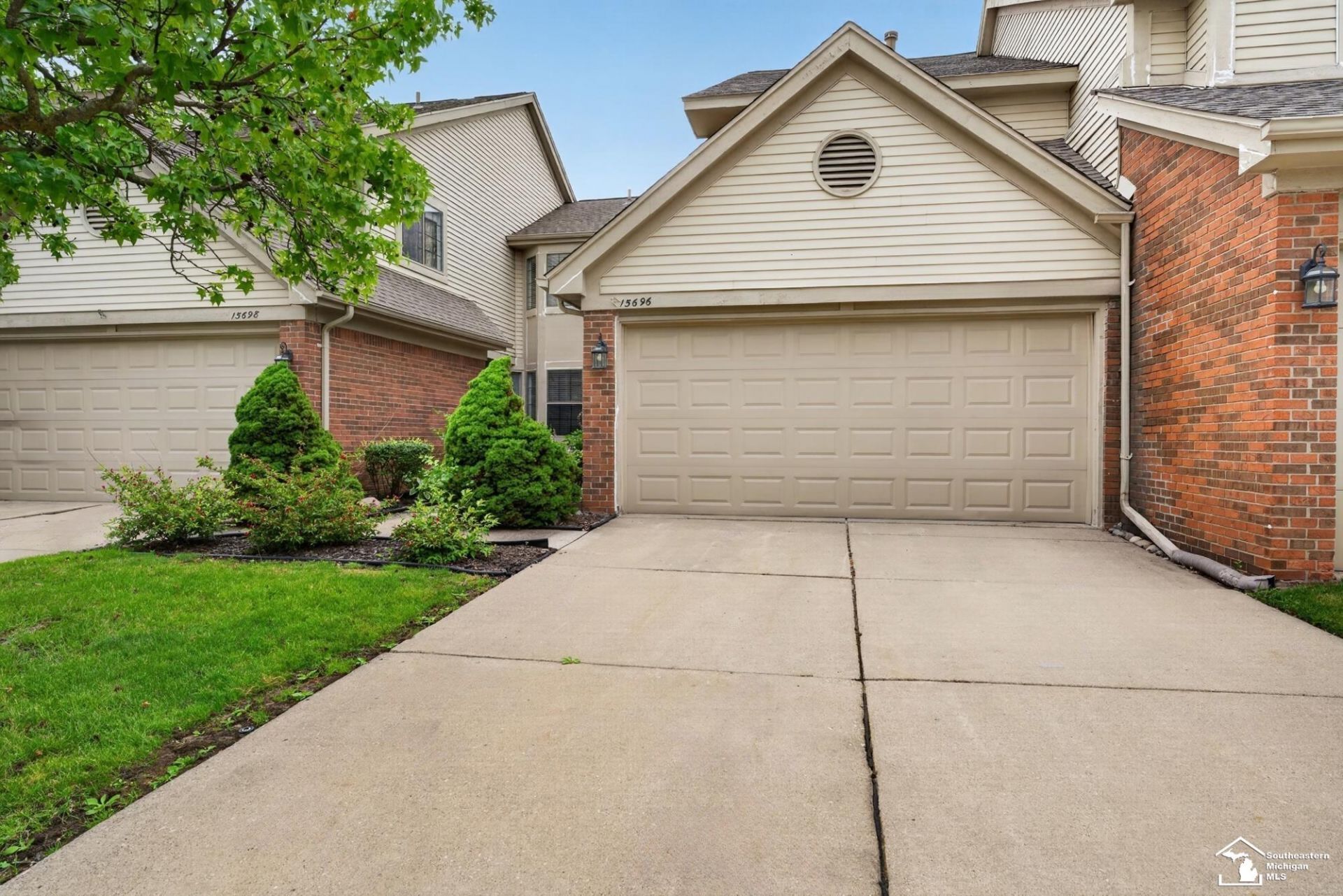15696 Golfview Drive, Riverview, MI 48193 Main Photo
