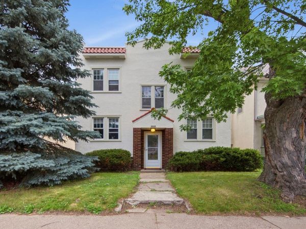 3215 Chicago Avenue S, Minneapolis, MN 55407
