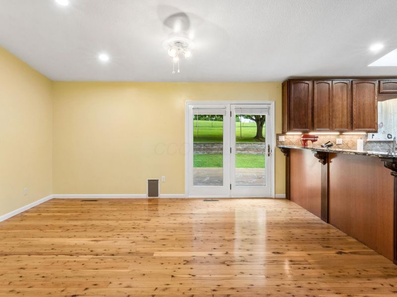 11011 Fairview Road SE, Heath, OH 43056 Photo 8