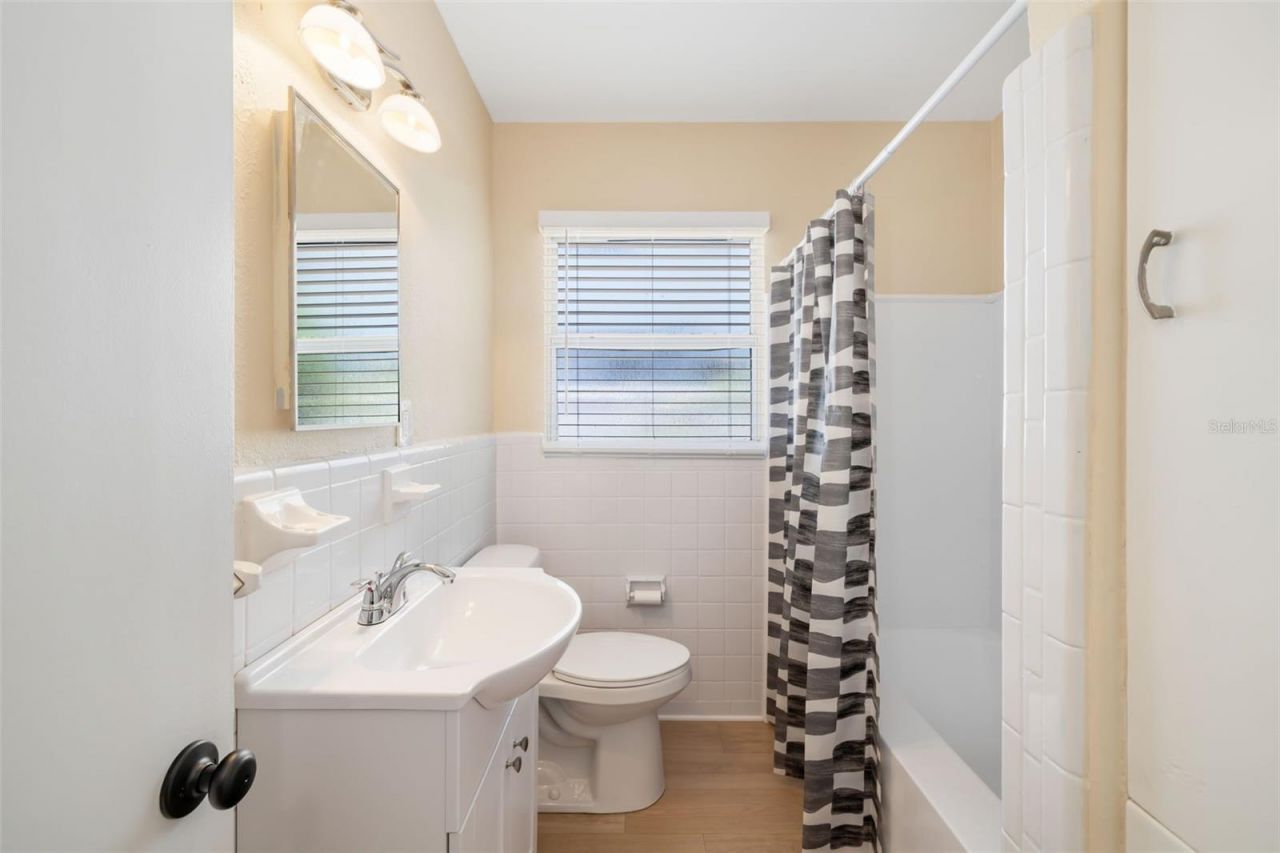 808 26th Street W, Bradenton, FL 34205 Photo