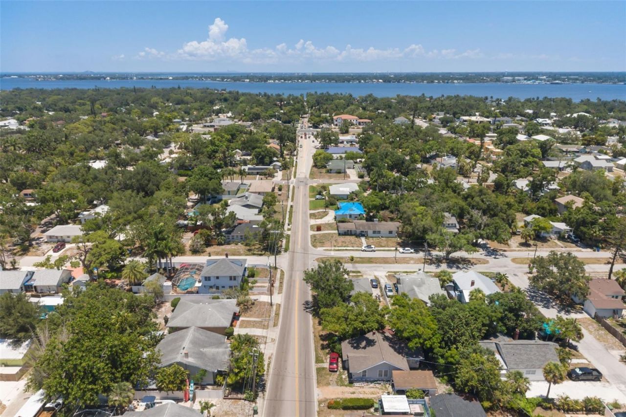 808 26th Street W, Bradenton, FL 34205 Photo