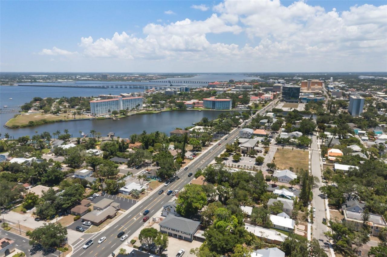 808 26th Street W, Bradenton, FL 34205 Photo