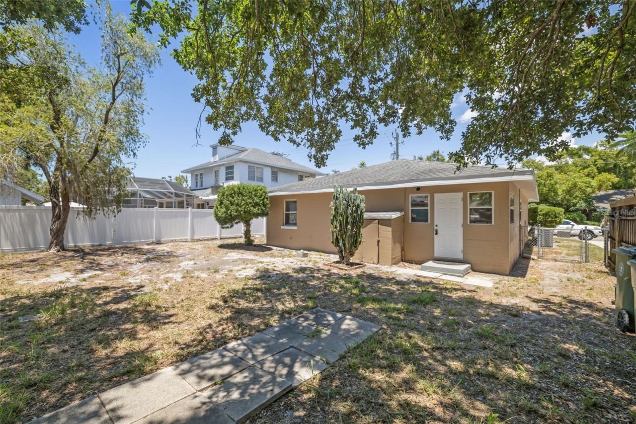 808 26th Street W, Bradenton, FL 34205 Photo