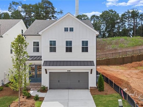 624 Silva Street , Cumming, GA 30040