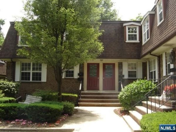 360 Knickerbocker Road 9, DUMONT, NJ 07628