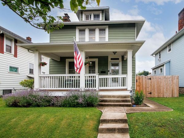 284 E Jenkins Avenue, Columbus, OH 43207