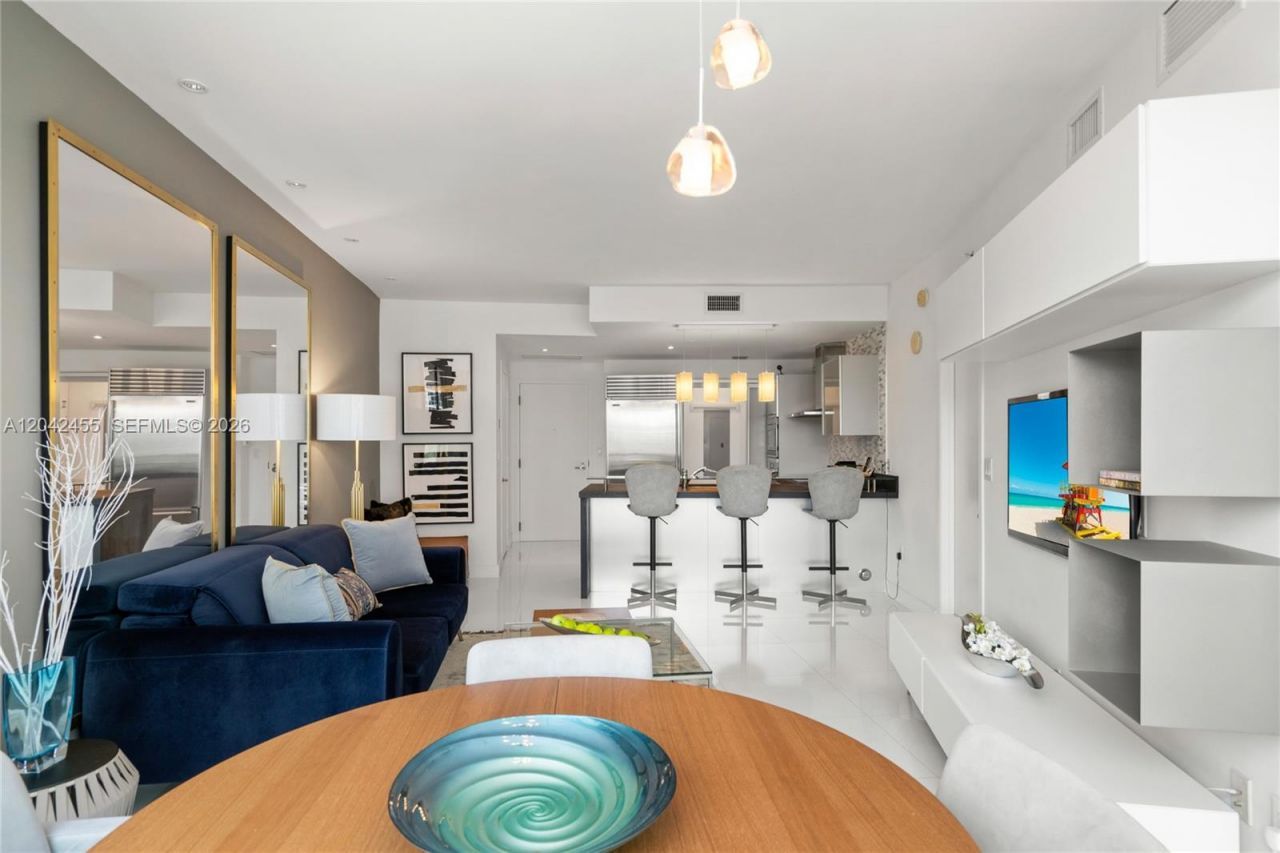 18201 Collins Ave , Unit 603, Sunny Isles Beach, FL 33160 Photo