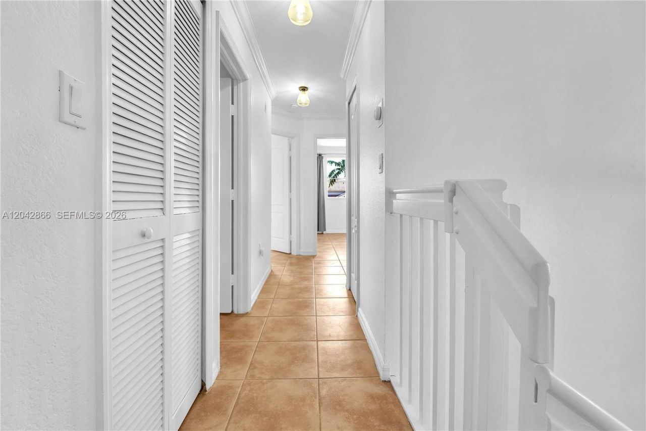 8858 W Flagler St, Unit 210, Miami, FL 33174 Photo