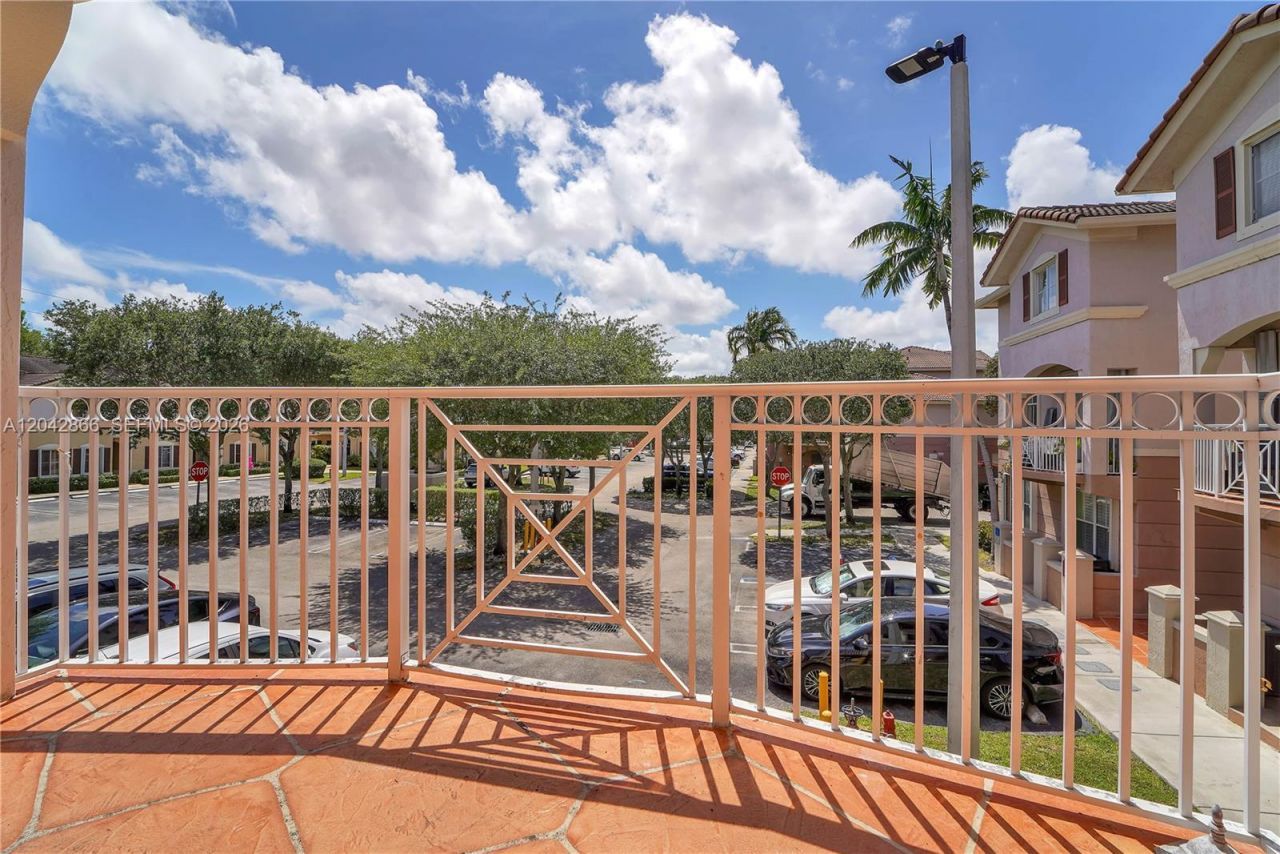 8858 W Flagler St, Unit 210, Miami, FL 33174 Photo