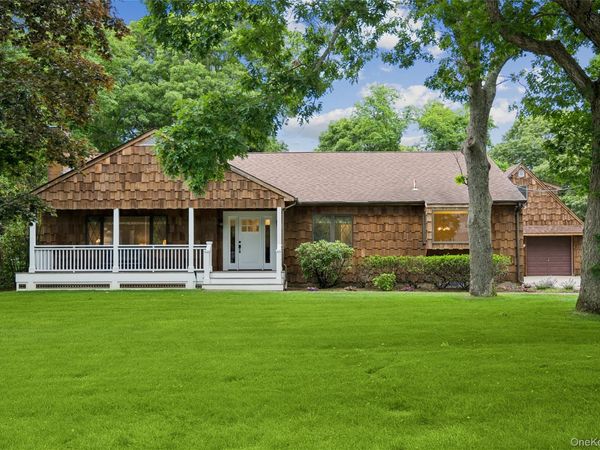 37 Fanning Avenue , Hampton Bays, NY 11946