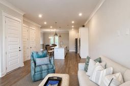 814 Kings Oak Court photo 4