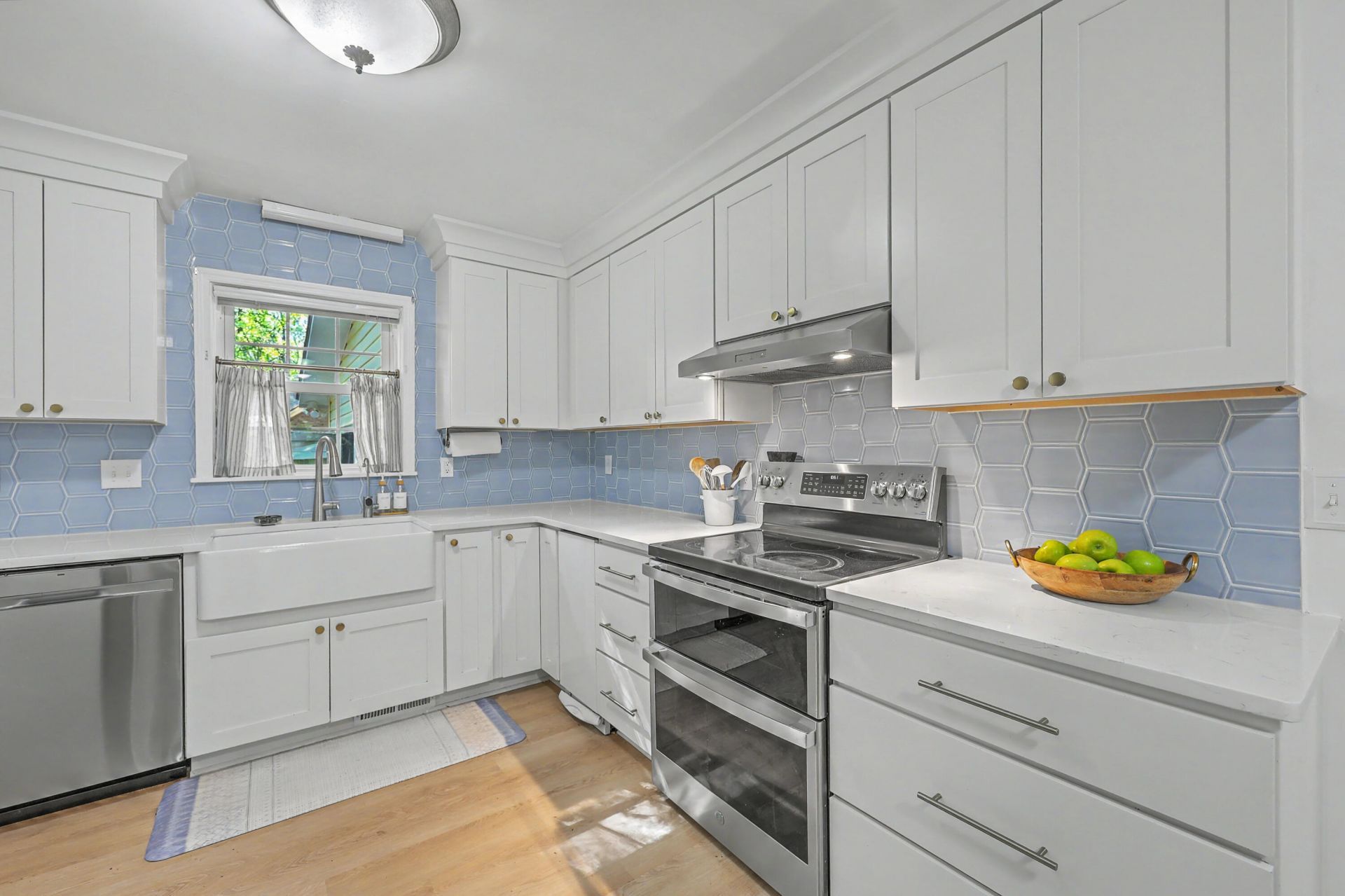 103 Tabby Lane Photo 9