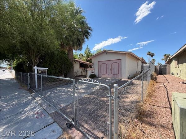 2109 Jansen Avenue, Las Vegas, NV 89101