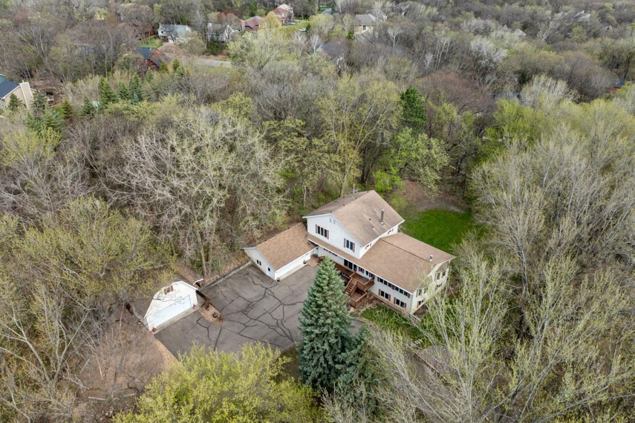 12199 Galaxie Avenue , Apple Valley, MN 55124