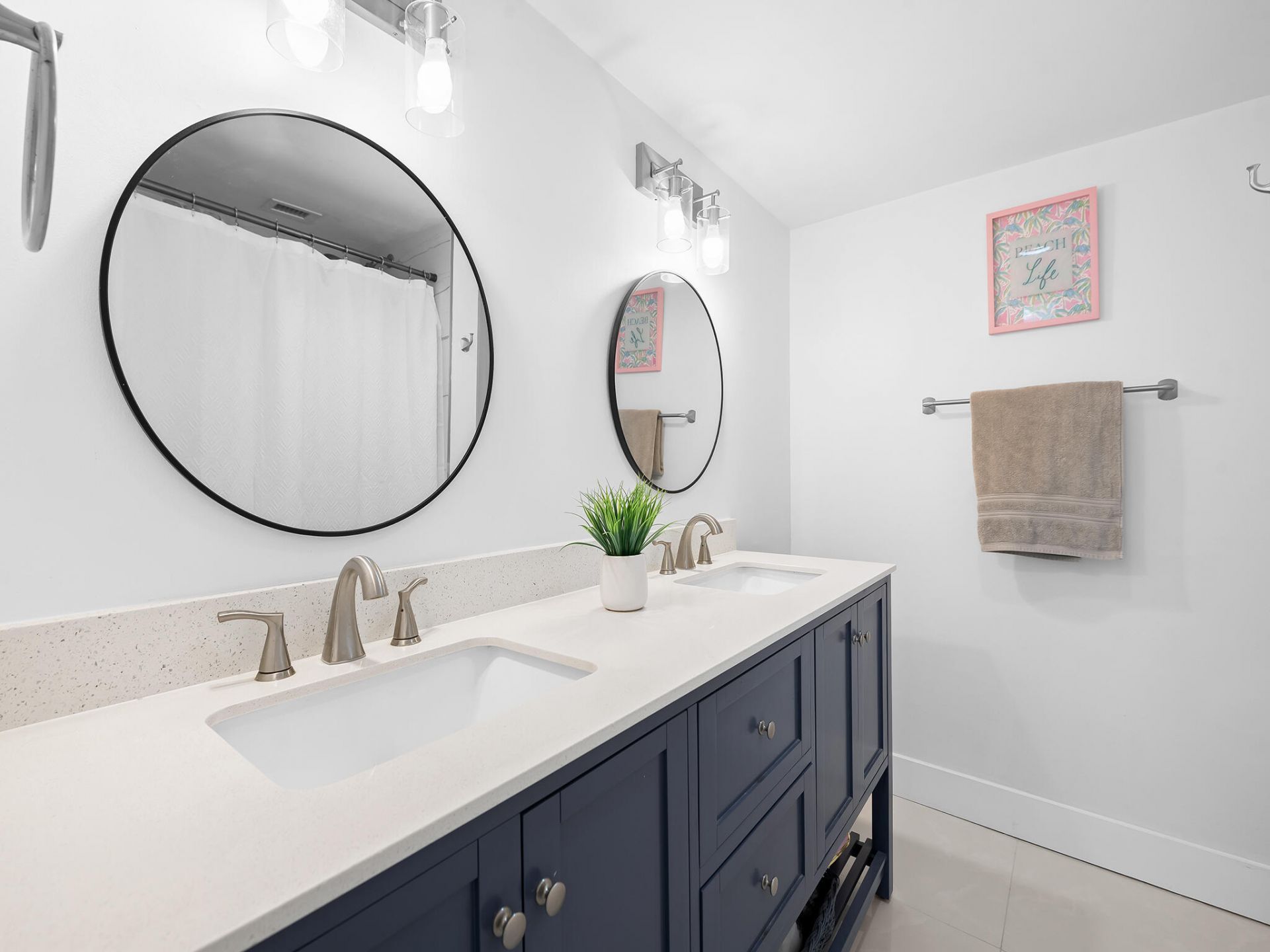 2200 NE 33rd Avenue, Unit 2d, Fort Lauderdale, FL 33305 Photo