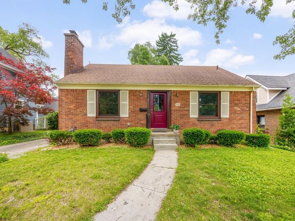 918 S 7th Street, Ann Arbor, MI 48103