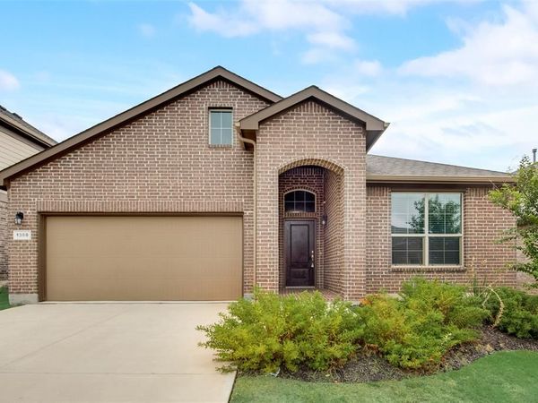1308 Canary Lane, Argyle, TX 76226