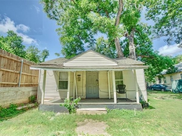 1610 N 10th Street , Waco, TX 76707