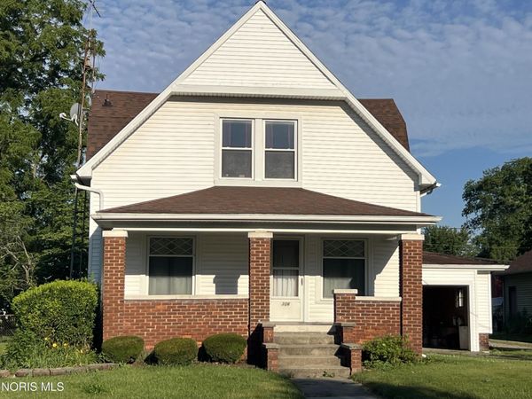 306 S Harrison Street , Sherwood, OH 43556