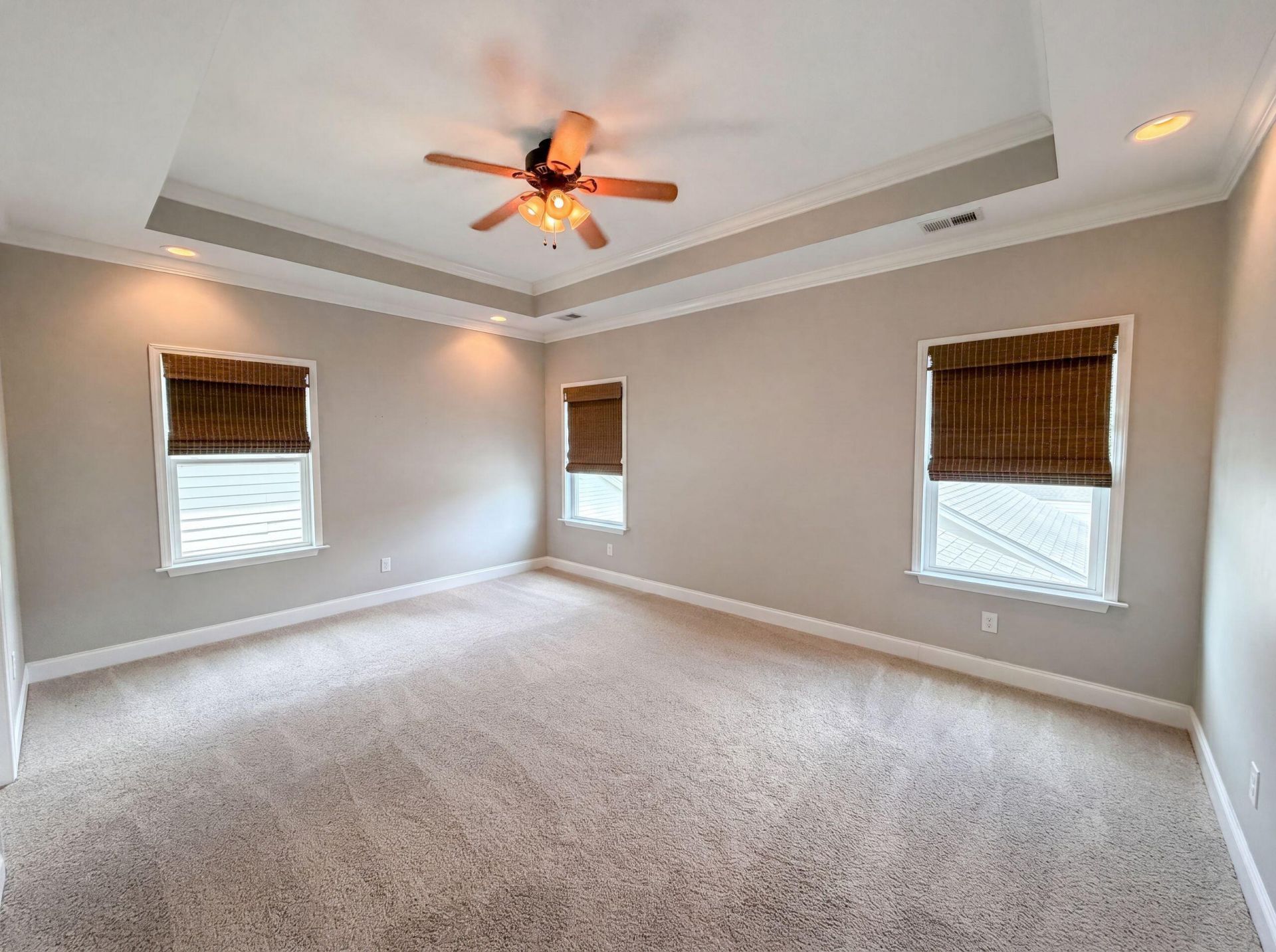 1013 Ashley Garden Boulevard Photo 11