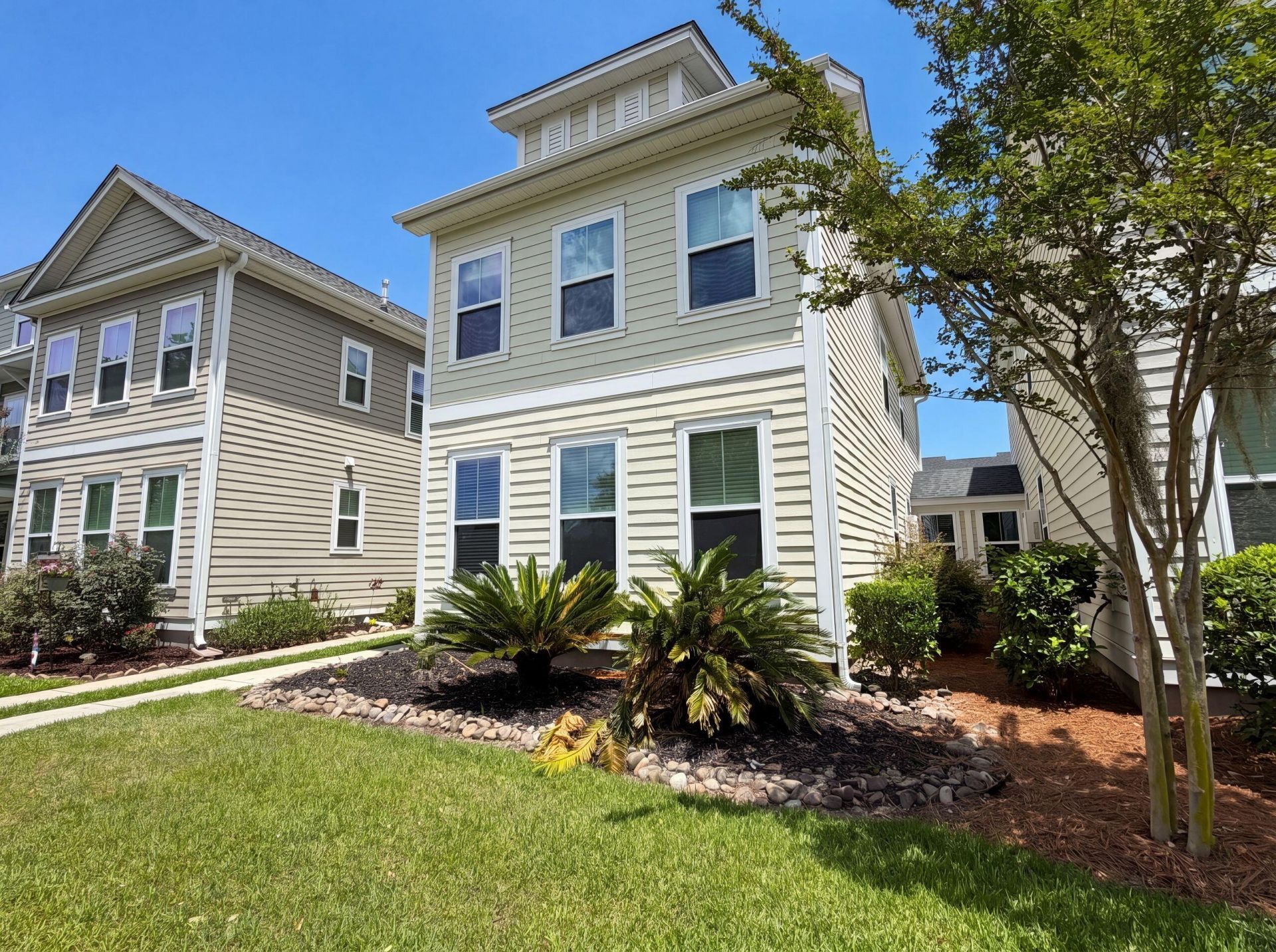 1013 Ashley Garden Boulevard Photo 13