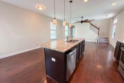 1013 Ashley Garden Boulevard photo 4