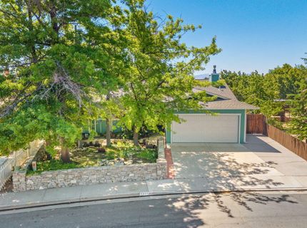 2230 King Edward Drive, Reno, NV 89503 Photo