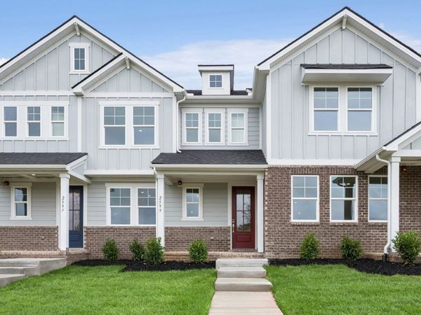 2579 Peaceful Valley Dr , Columbia, TN 38401
