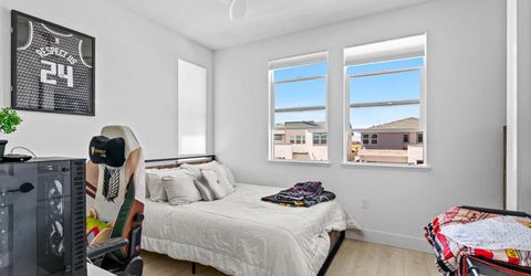 3483 Mulholland Dr, Lathrop, CA 95330 Photo