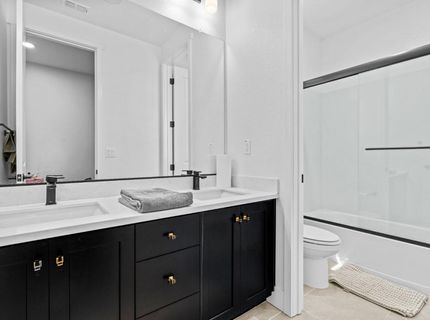 3483 Mulholland Dr, Lathrop, CA 95330 Photo
