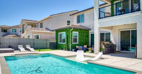 3483 Mulholland Dr, Lathrop, CA 95330 Photo