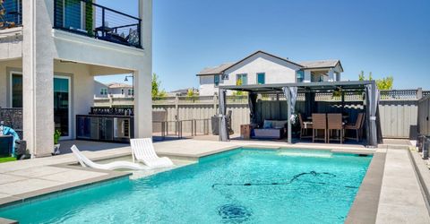 3483 Mulholland Dr, Lathrop, CA 95330 Photo