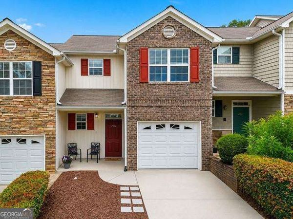 226 Derby Court, Acworth, GA 30102
