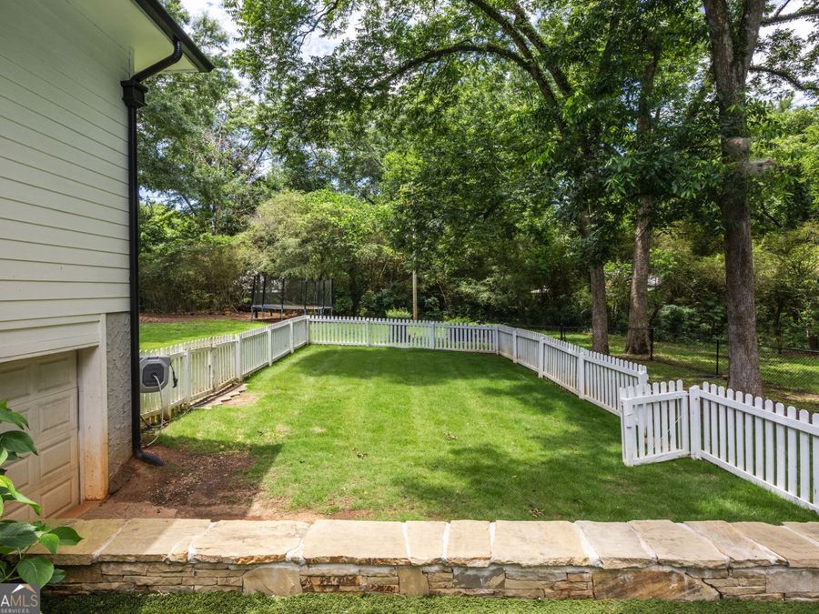 Property Image 32